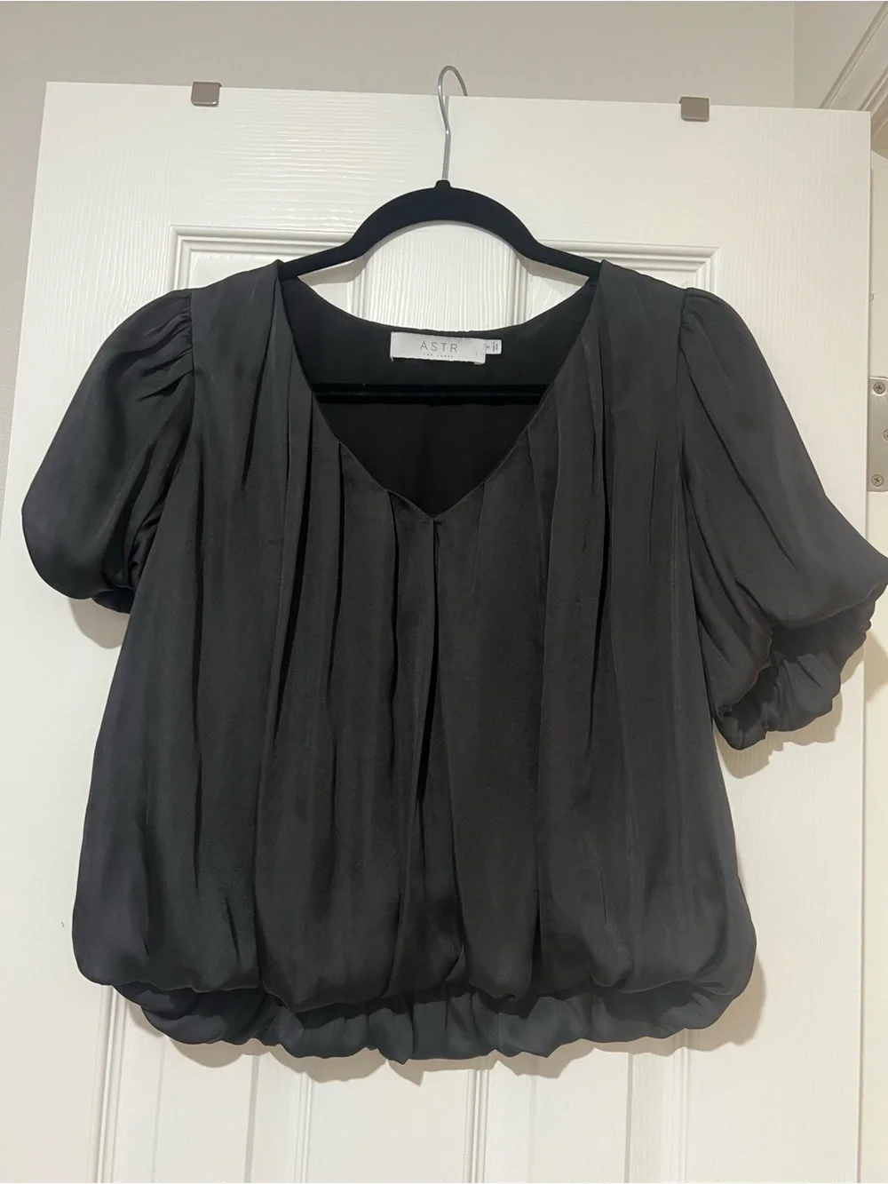 ASTR the Label Black Bubble Top, Size Small
